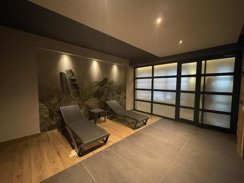 آپارتمان مبله و شیک ۲ خوابه حیاط‌دار در محله اونجالی - image 15