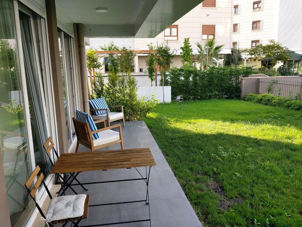 آپارتمان مبله و شیک ۲ خوابه حیاط‌دار در محله اونجالی - image 24