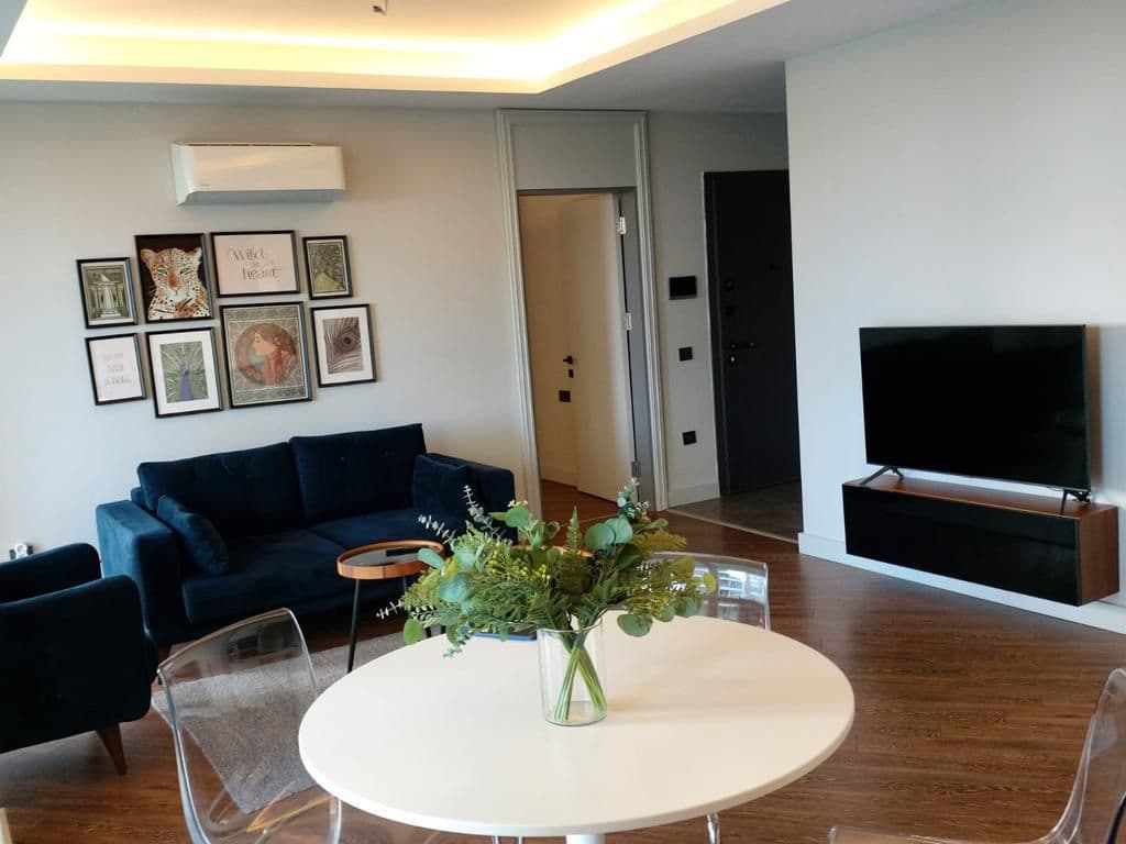 آپارتمان مبله و شیک ۲ خوابه حیاط‌دار در محله اونجالی - image 3