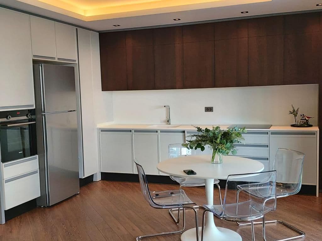 آپارتمان مبله و شیک ۲ خوابه حیاط‌دار در محله اونجالی - image 6