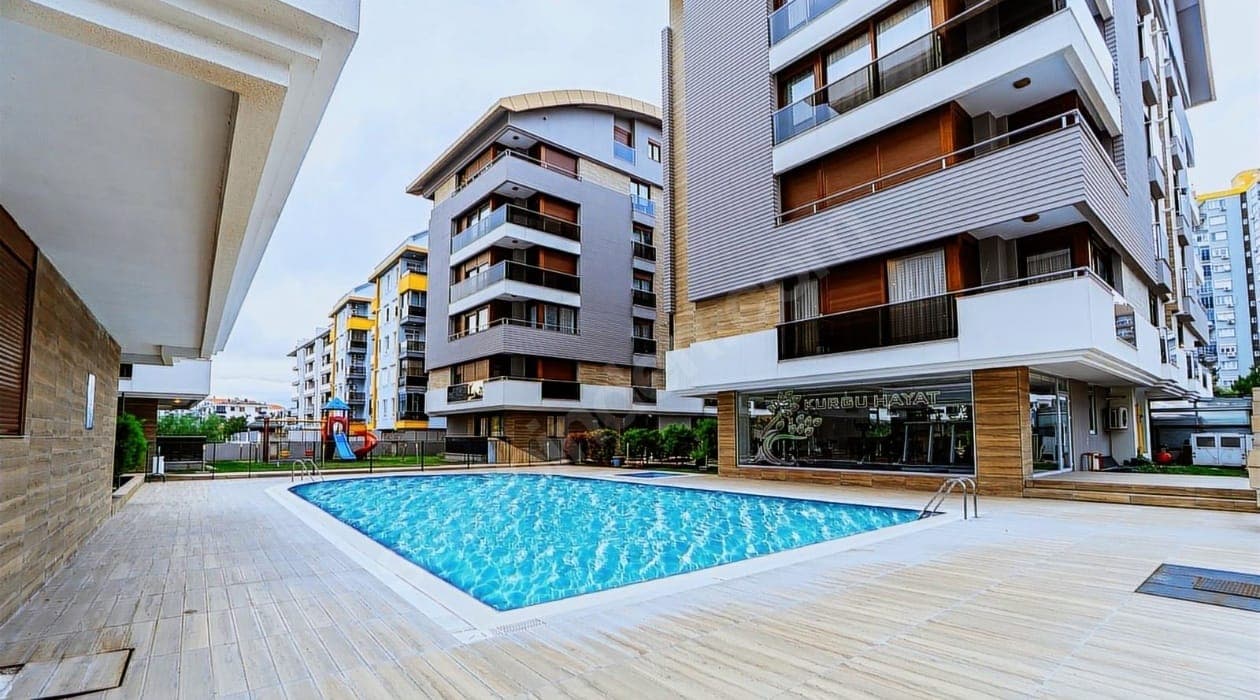 ویلای شیک خانوادگی ۴ خوابه با حیاط بزرگ - 4 اتاق خواب, 3 حمام