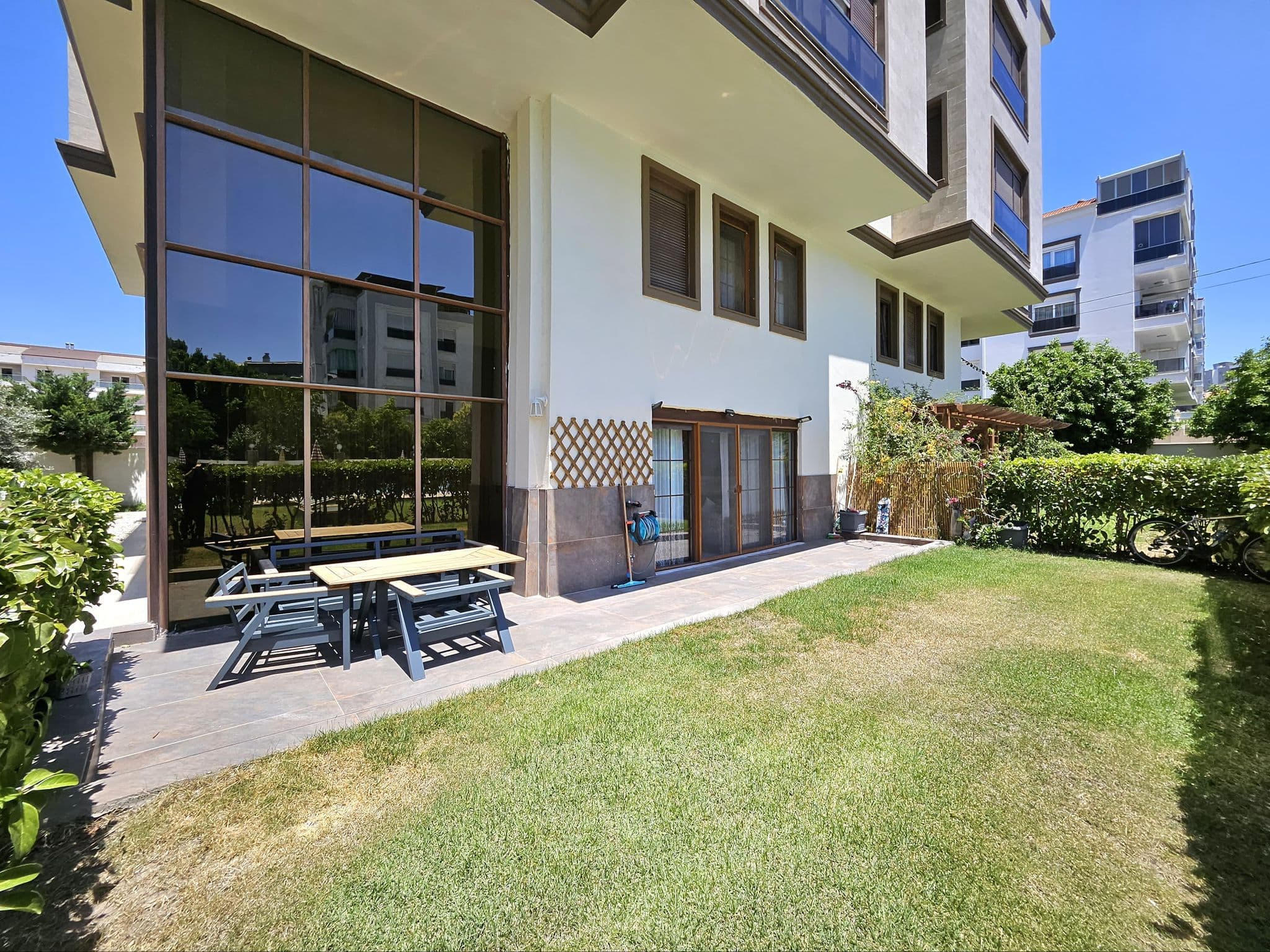 خانه دنج حومه شهر - 4 اتاق خواب, 3 حمام